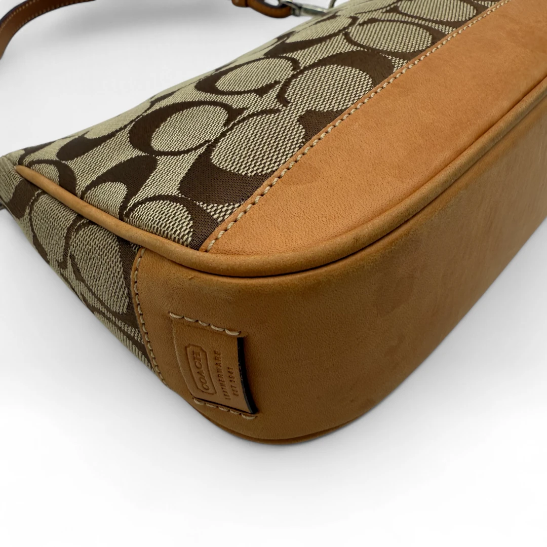 Coach Pochette