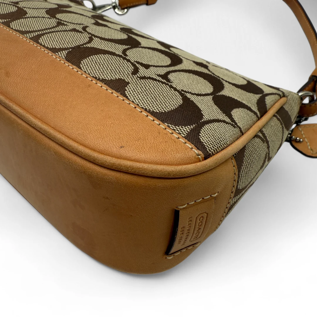 Coach Pochette