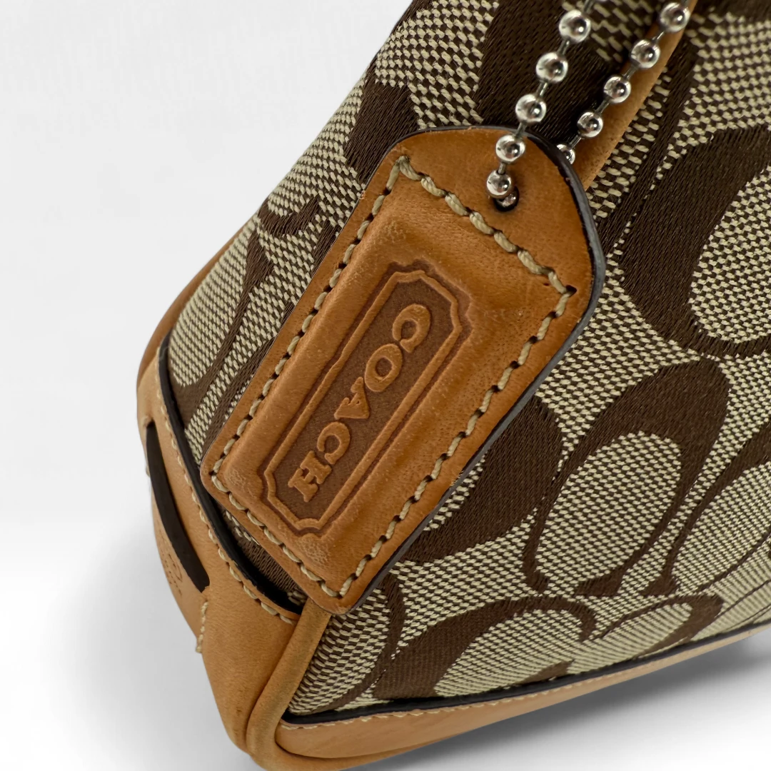 Coach Pochette