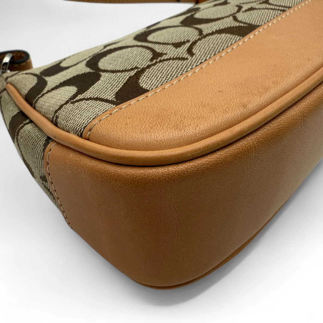 Coach Pochette