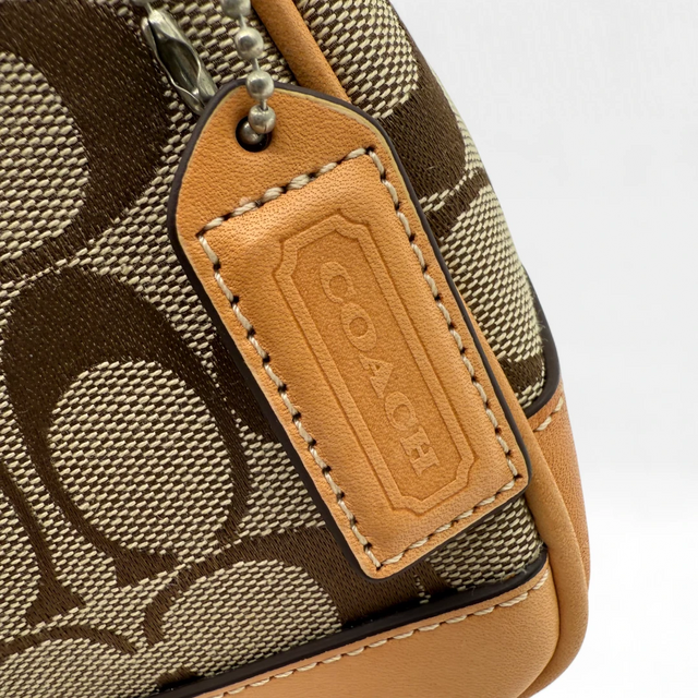 Coach Pochette