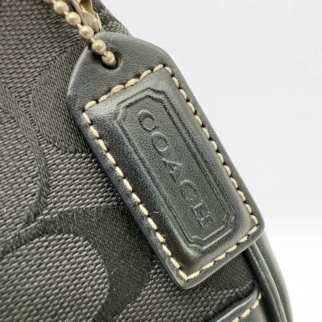 Coach Pochette