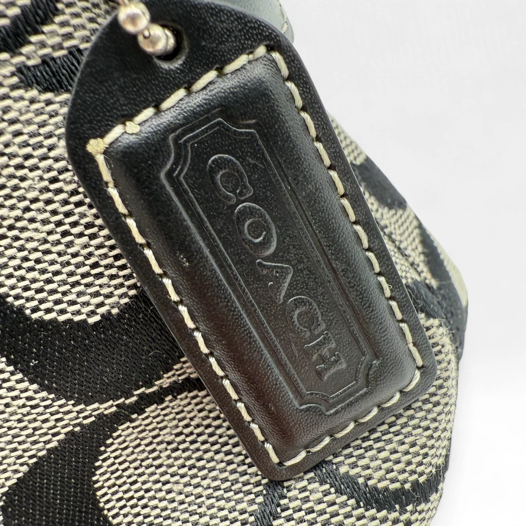 Coach Pochette