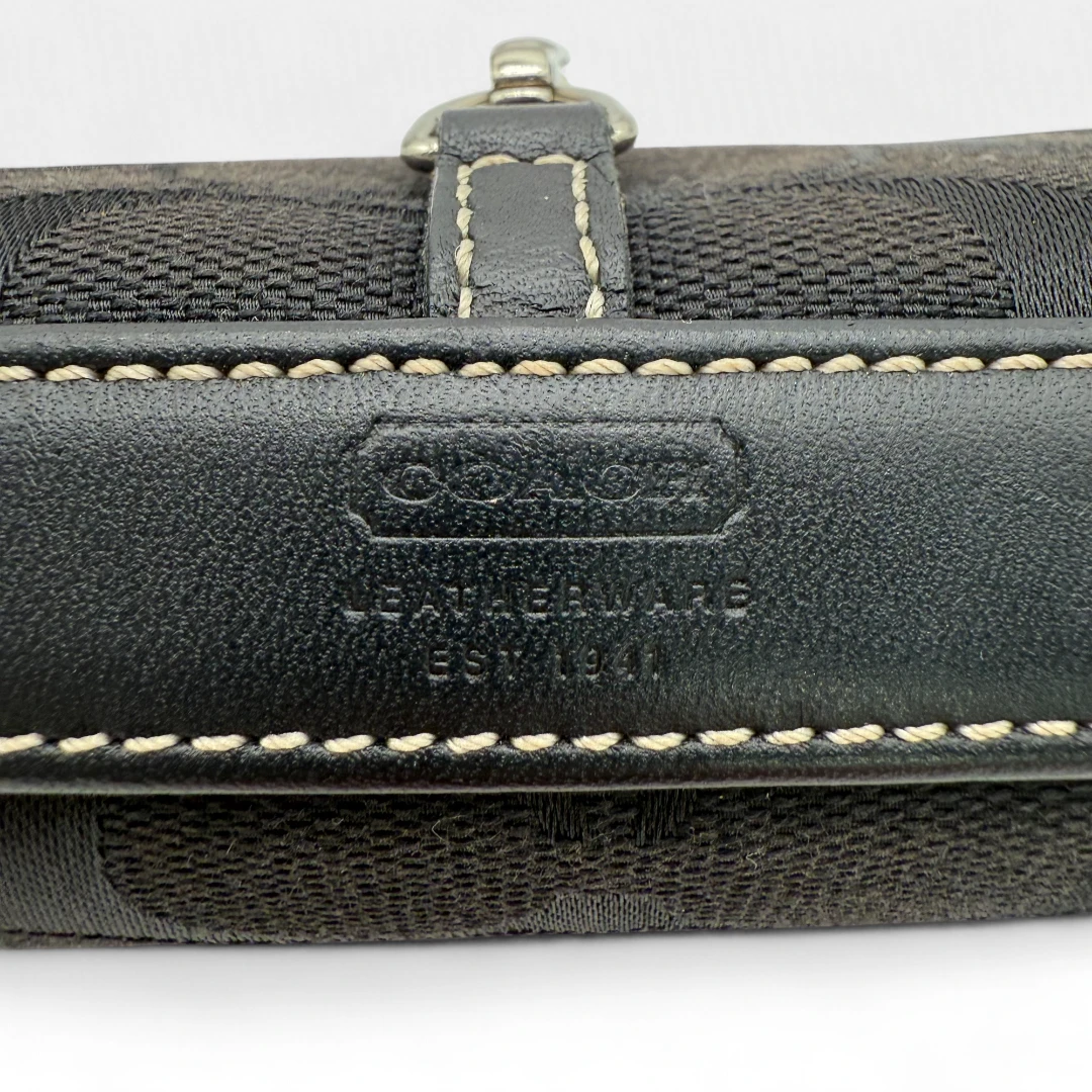 Coach Pochette