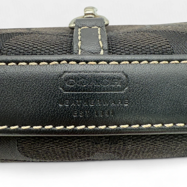Coach Pochette