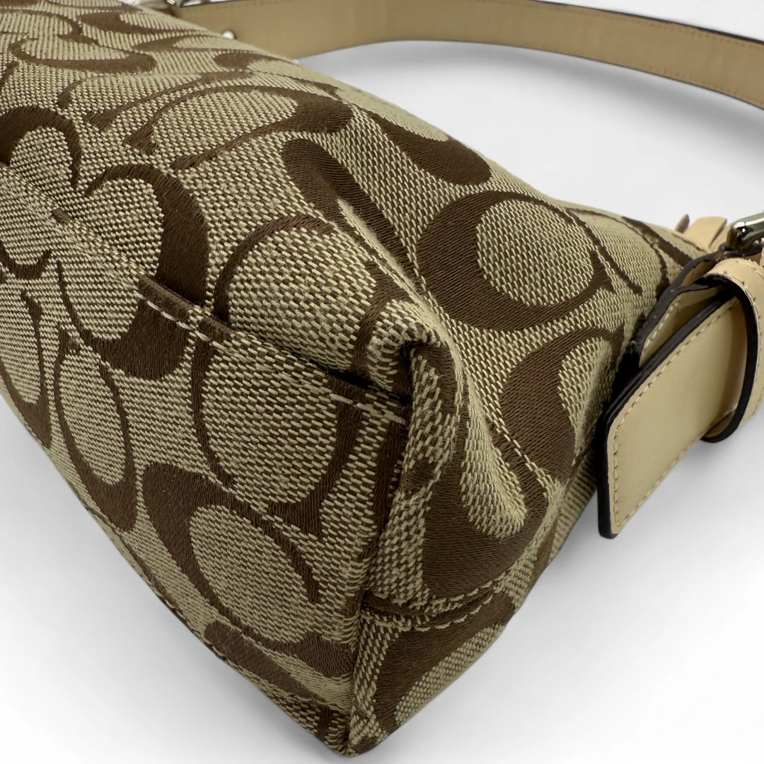 Coach Pochette
