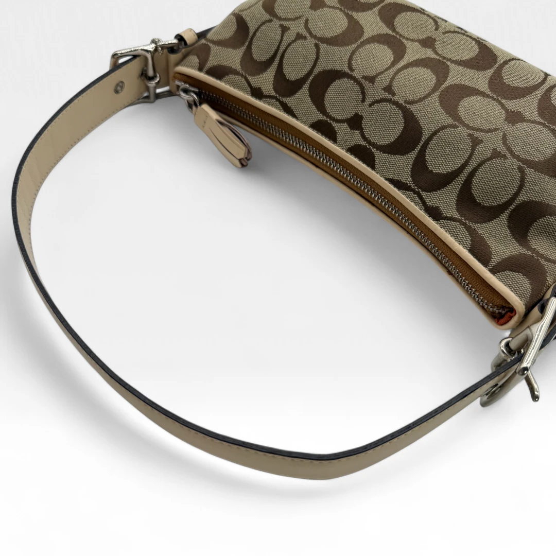 Coach Pochette