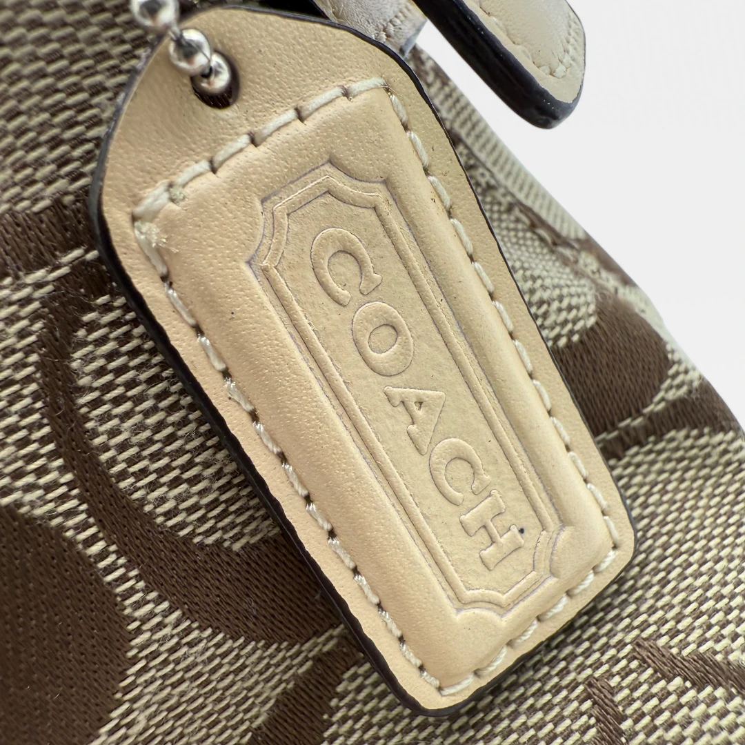 Coach Pochette