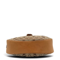 Coach Schultertasche Croissant Signature beige – Unterseite