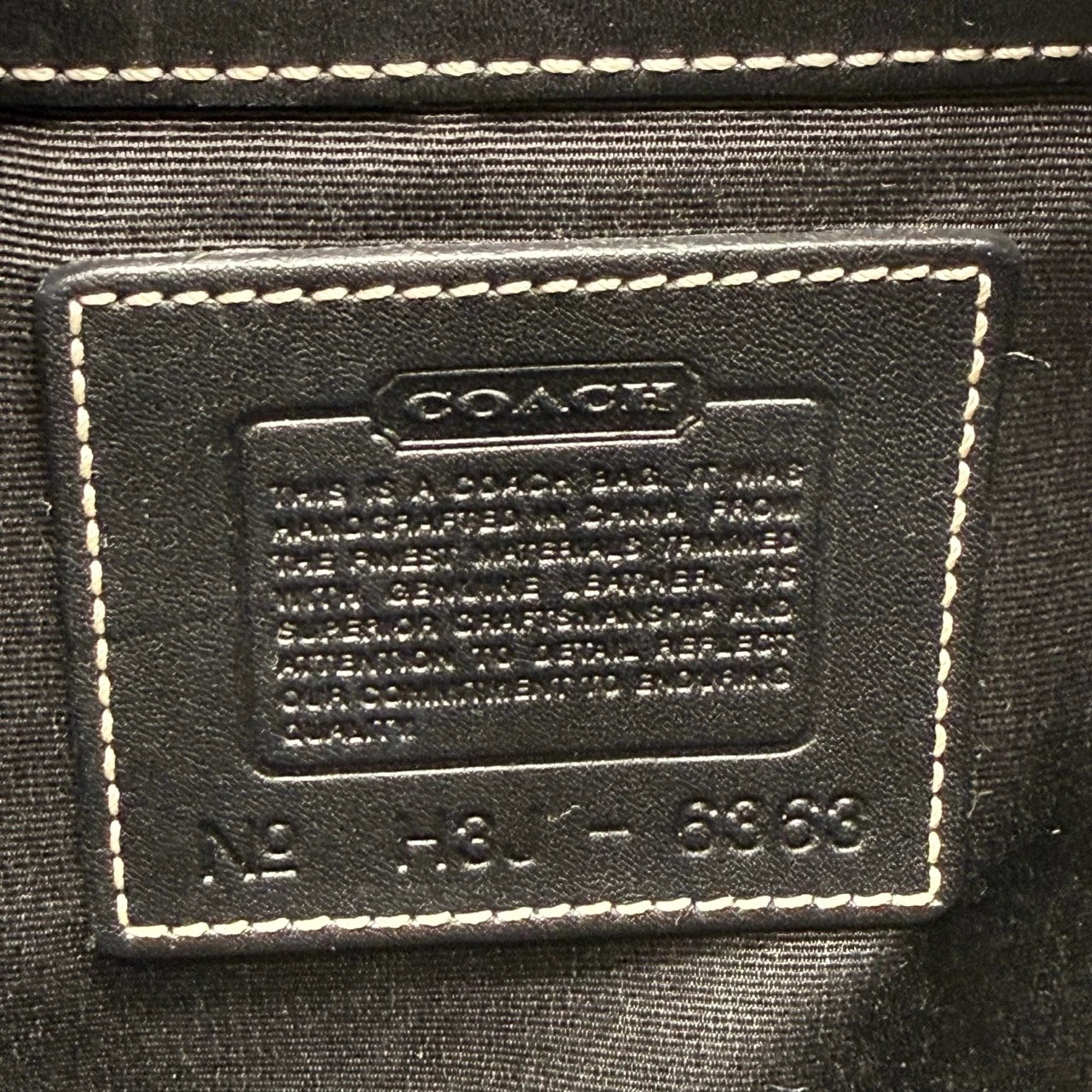 Coach Schultertasche Croissant Signature grau
