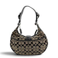 Coach Schultertasche Croissant Signature grau – Gesamtansicht