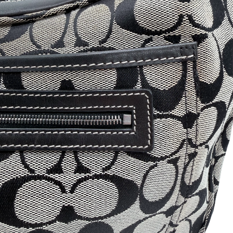Hobo shoulder bag