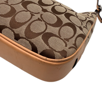 Coach Schultertasche Jackie Signature beige