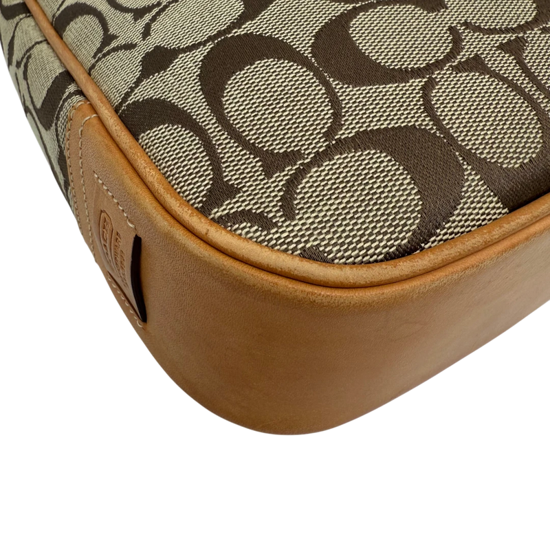 Coach Jackie Signature Shoulder Bag
