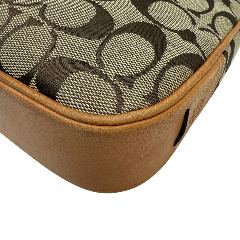 Coach Jackie Signature Shoulder Bag
