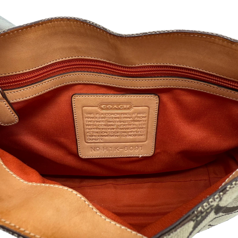 Coach Jackie Signature Shoulder Bag