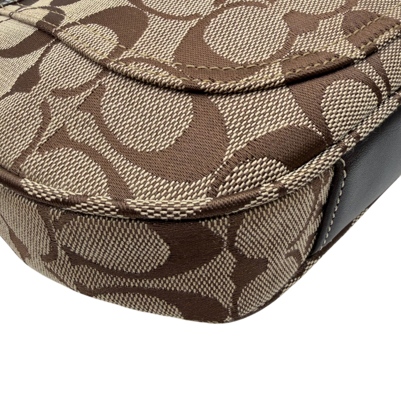 Coach Signature Shoulder Bag