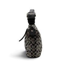 Coach Schultertasche Signature grau – Seitenansicht