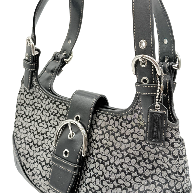 Signature shoulder bag 