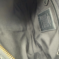 Coach Schultertasche Soho Mini Signature schwarz – Innenansicht