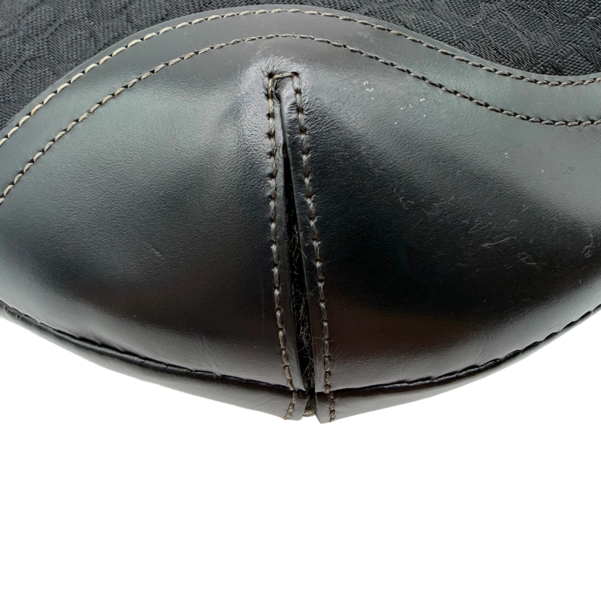 Coach Schultertasche Soho Mini Signature schwarz – Ecken im Detail