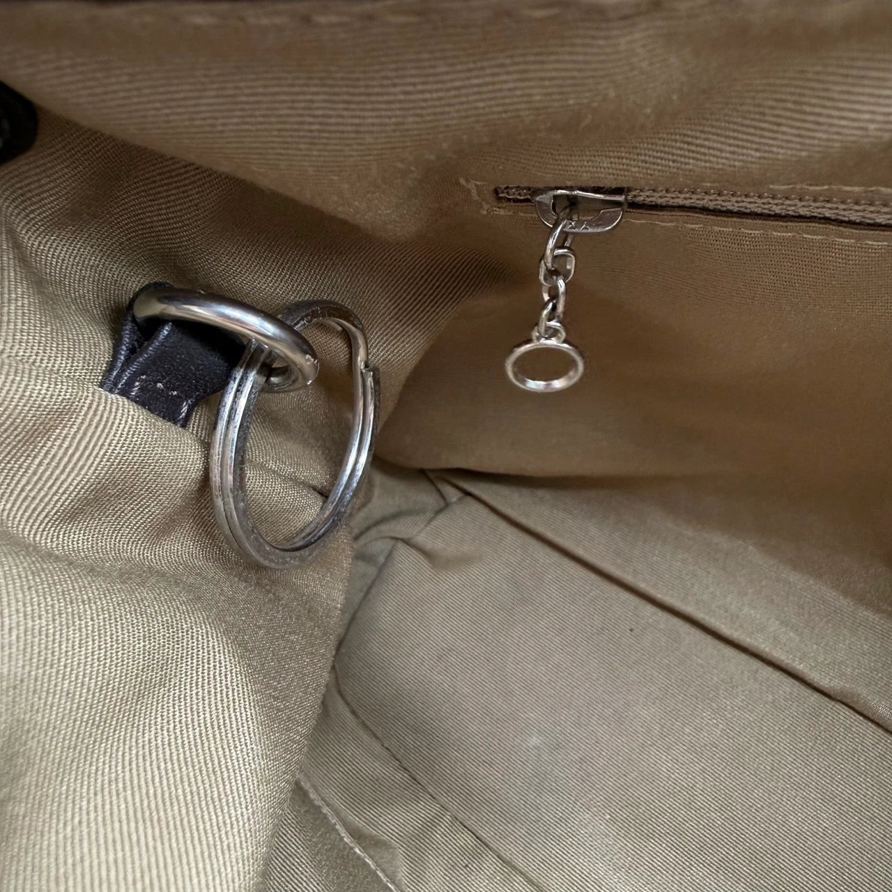 Coach Schultertasche Soho Signature beige