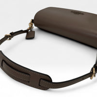 Schultertasche