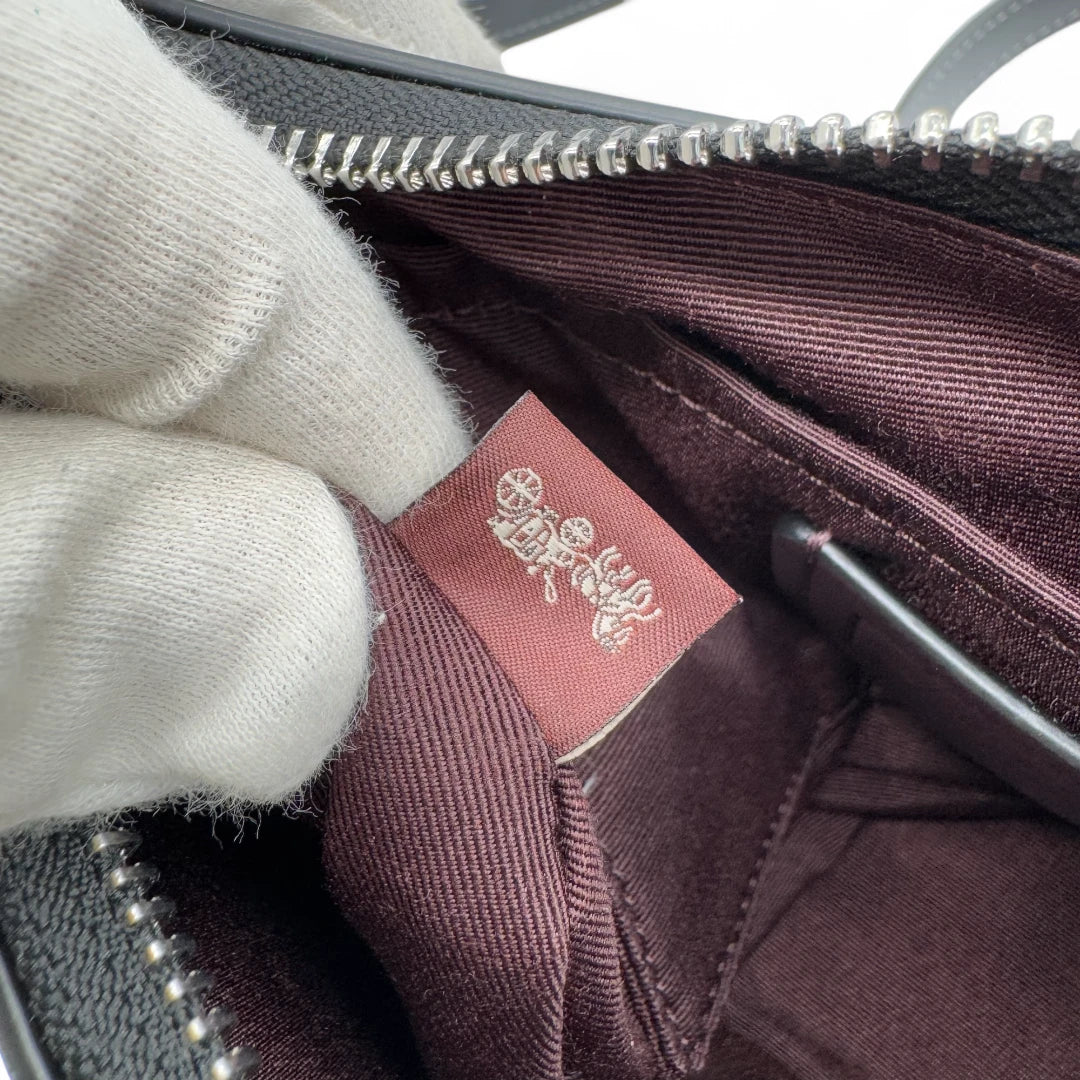 Coach Umhängetasche Teri mini in schwarz
