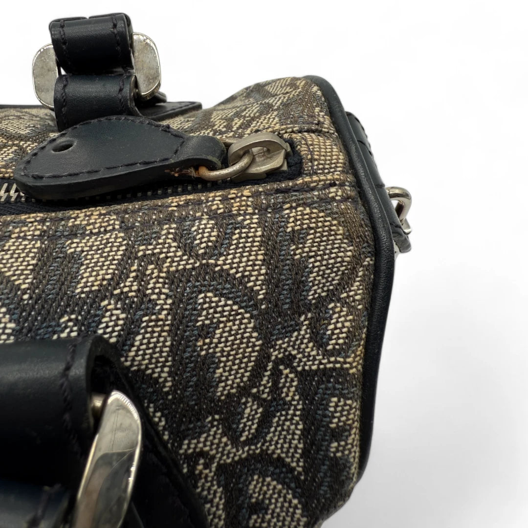 Dior Handtasche Boston 25 mit schwarzen Lederecken monogram grau