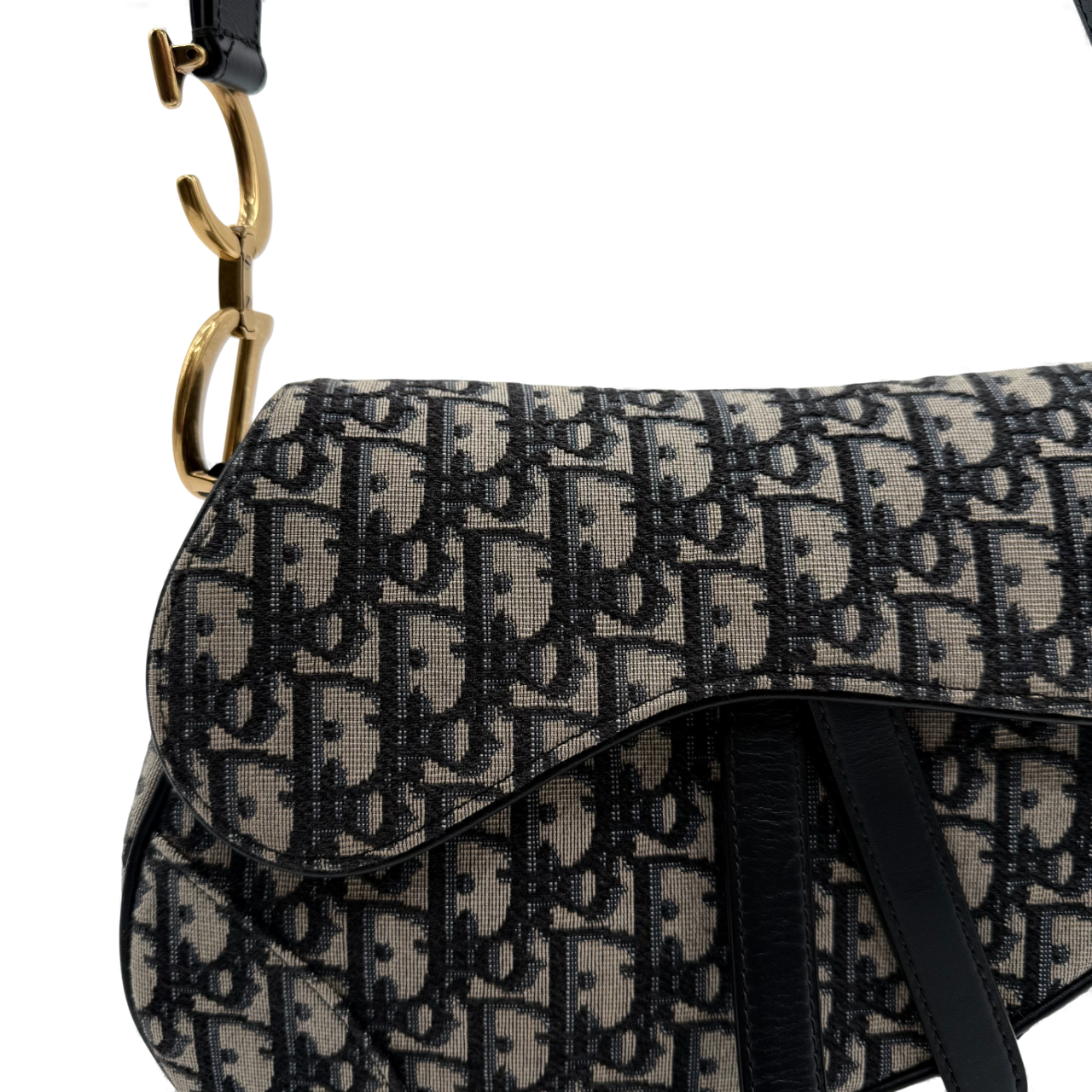 Shoulder bag Saddle bag Oblique Jacquard