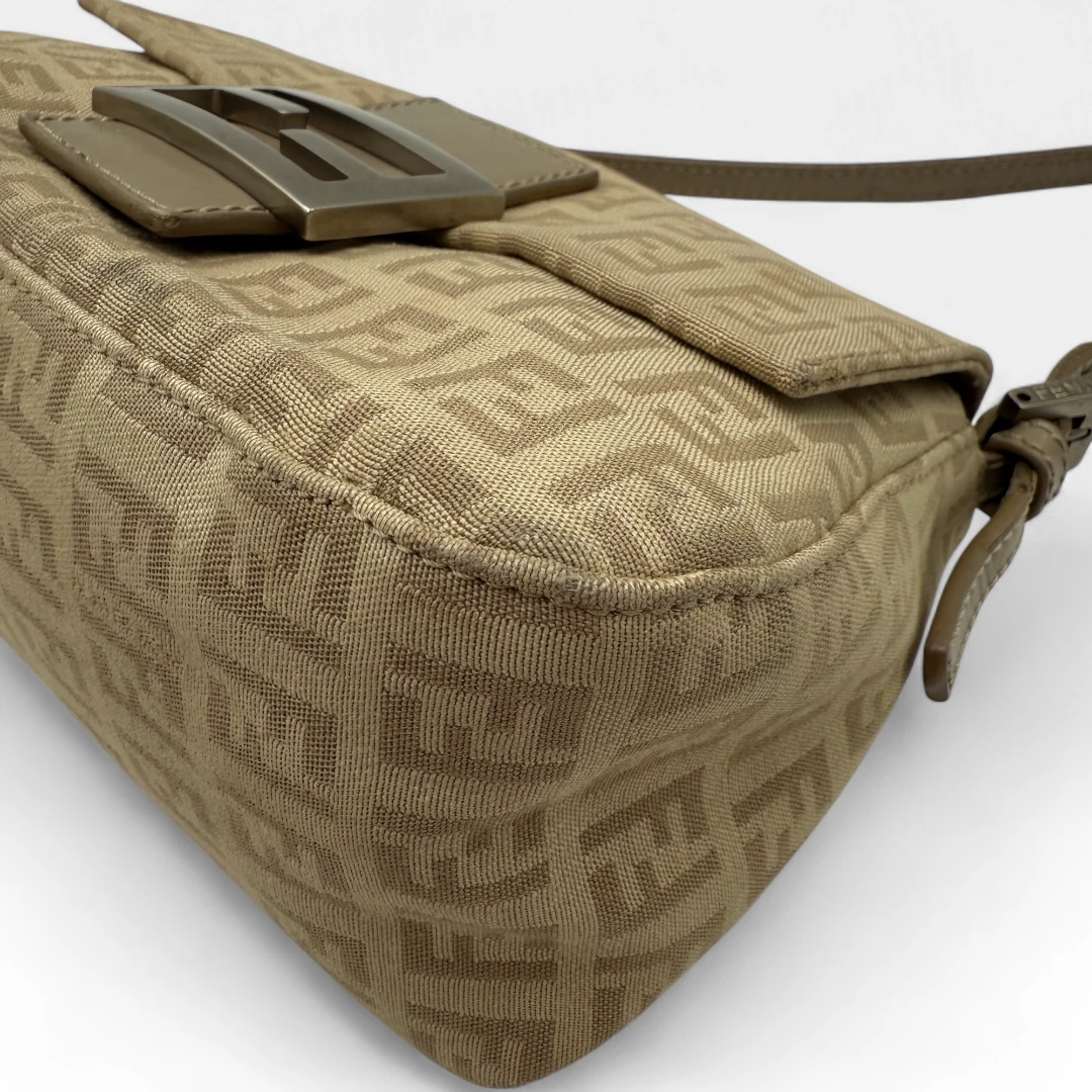 Fendi Handtasche Mini Mamma Baguette khaki & beige