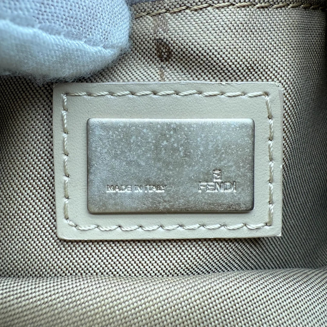Fendi Handtasche Mini Mamma Baguette khaki & beige