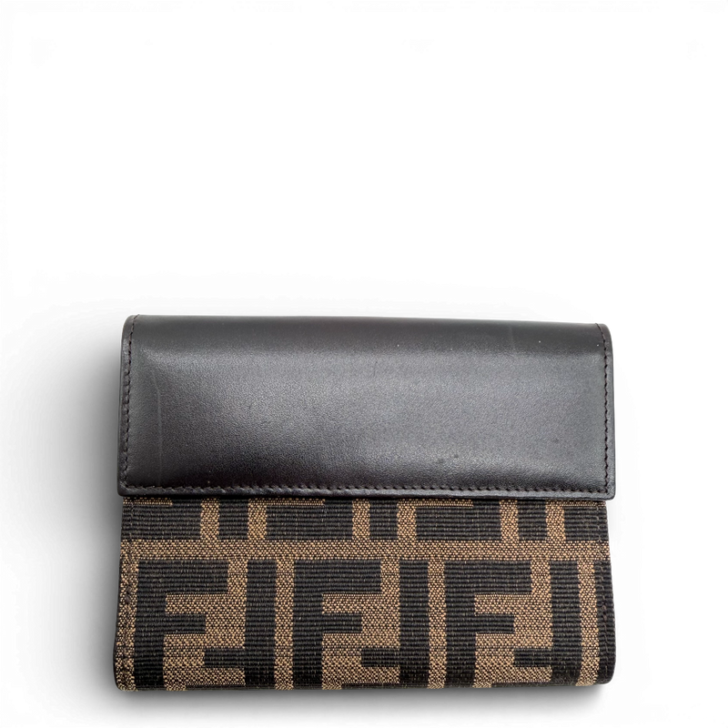 Bi-fold wallet