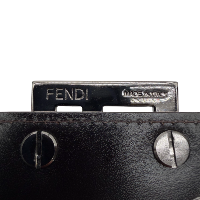 Bi-fold wallet