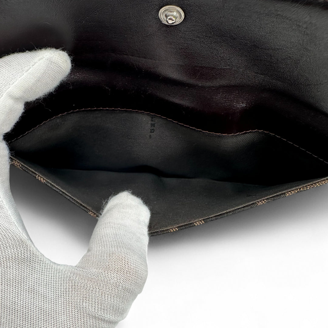 Bifold wallet