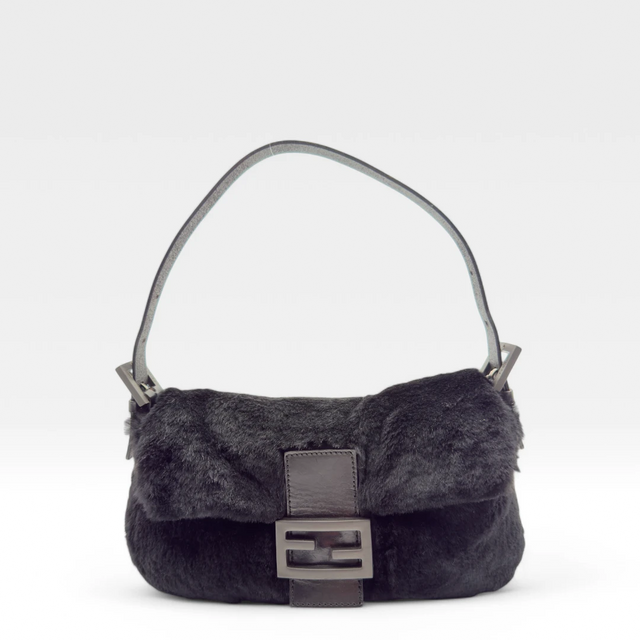 Fendi Baguette handbag black