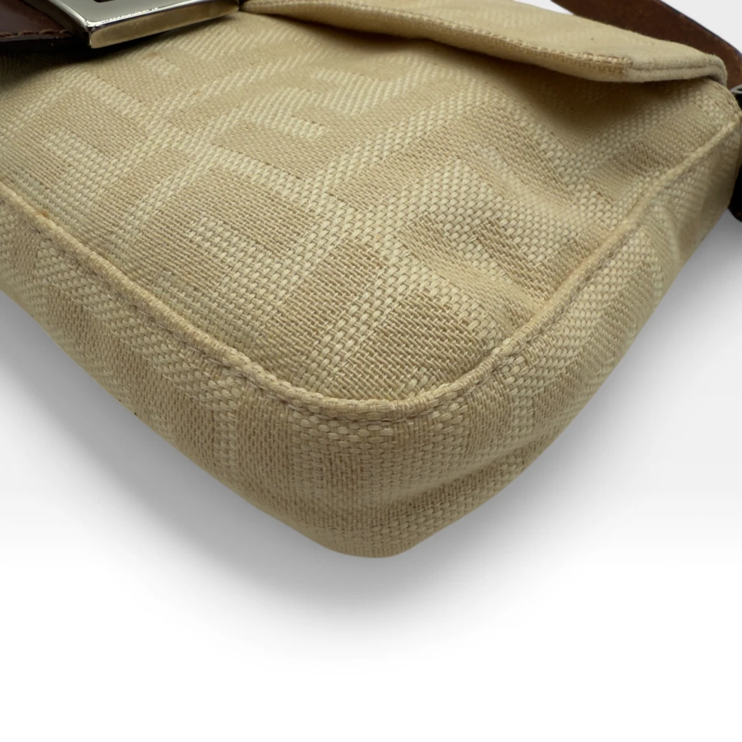Fendi Handtasche Baguette beige
