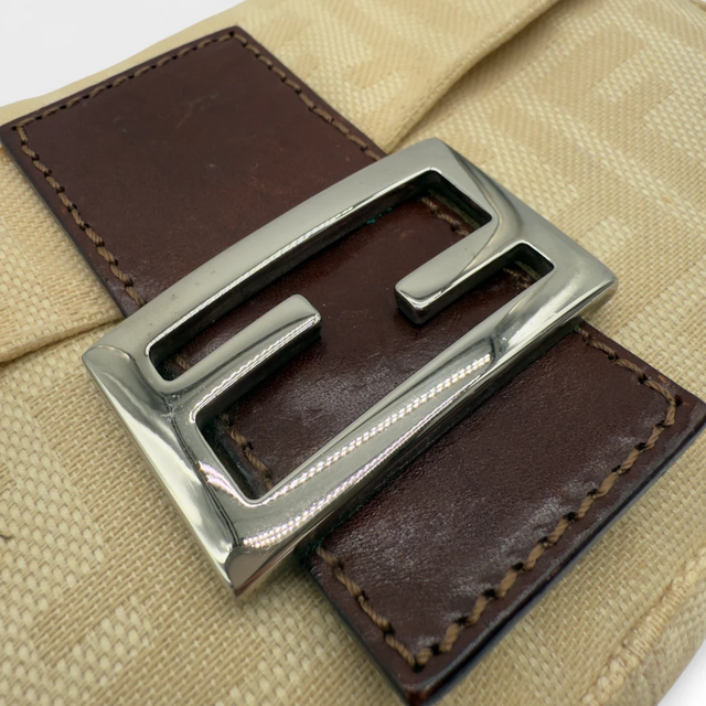 Fendi Handtasche Baguette beige