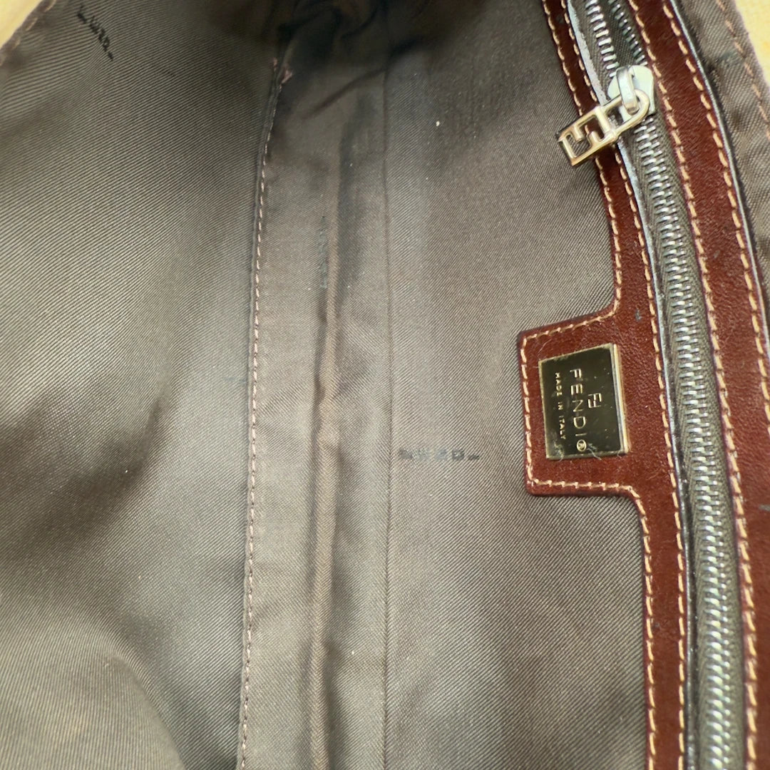 Fendi Handtasche Baguette beige