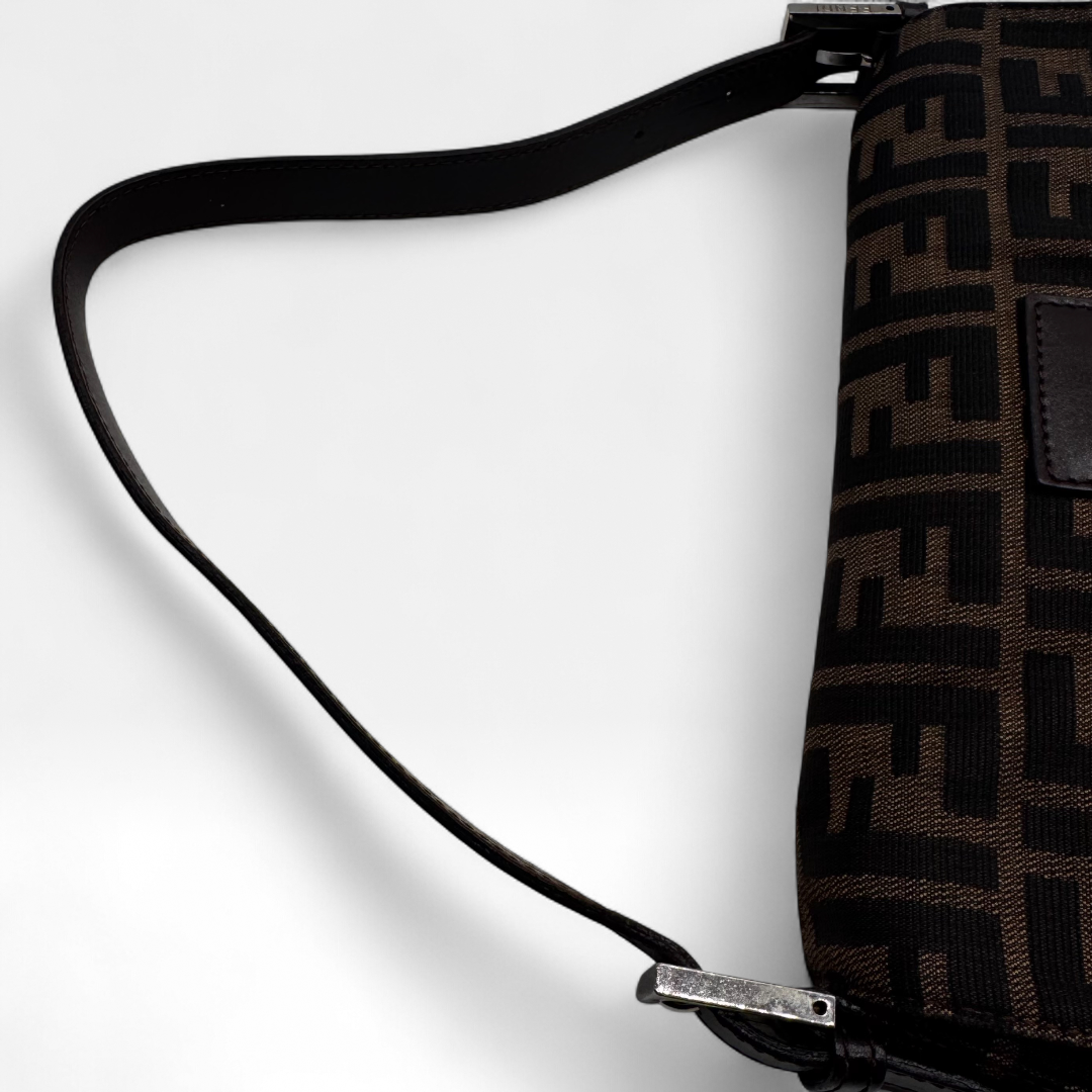 Schultertasche Baguette