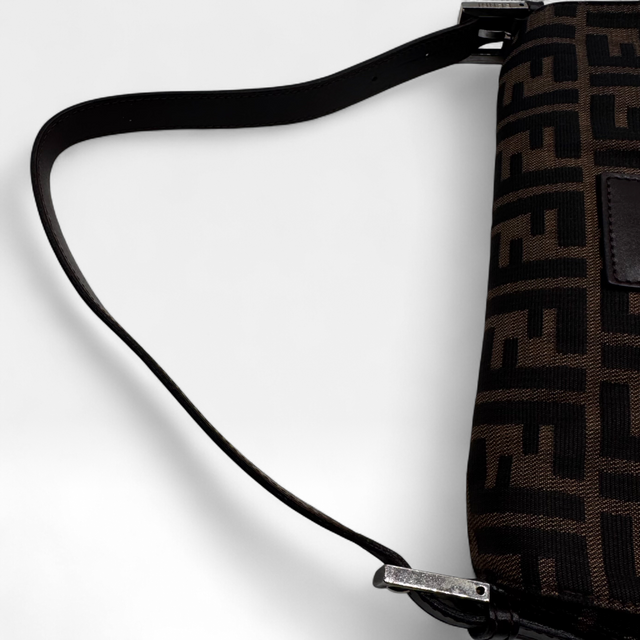 Schultertasche Baguette