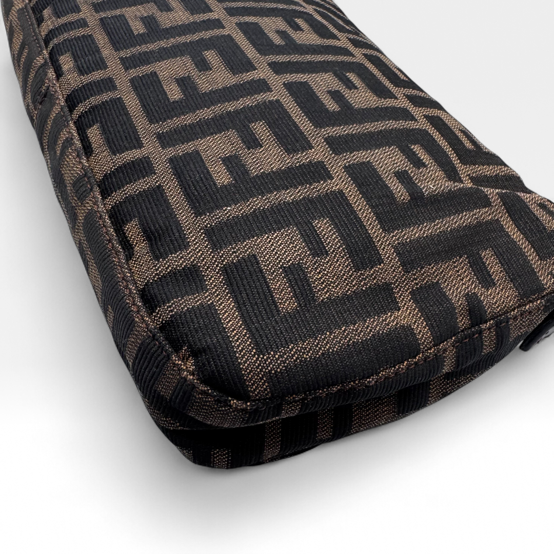 Schultertasche Baguette