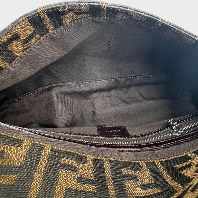 Schultertasche Baguette