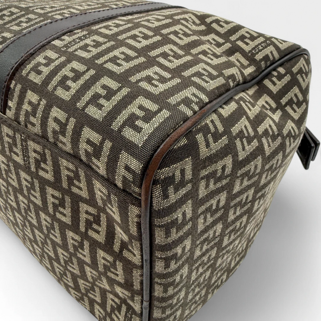 Fendi Handtasche Bauletto 30 braun