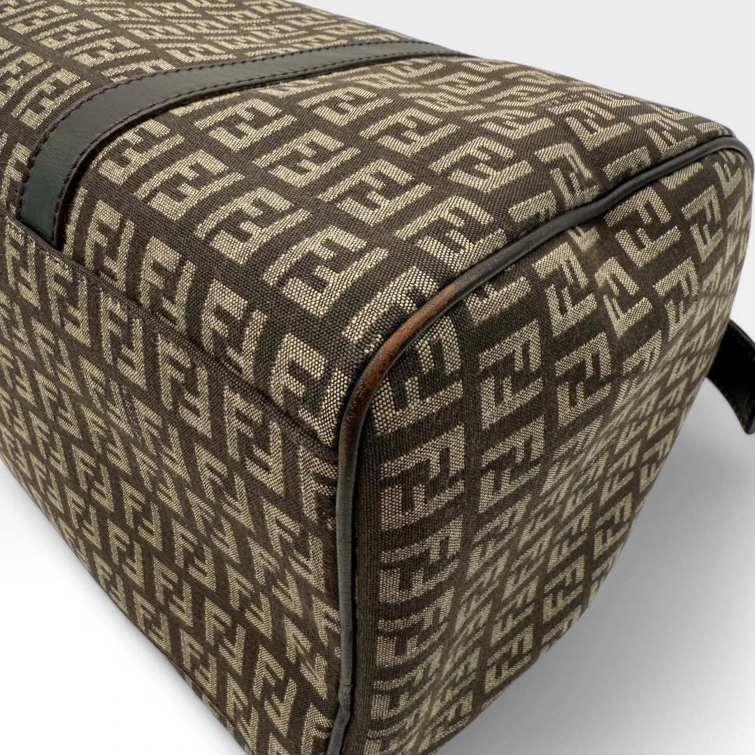 Fendi Handtasche Bauletto 30 braun