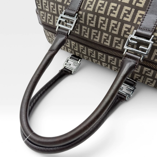 Fendi Handtasche Bauletto 30 braun