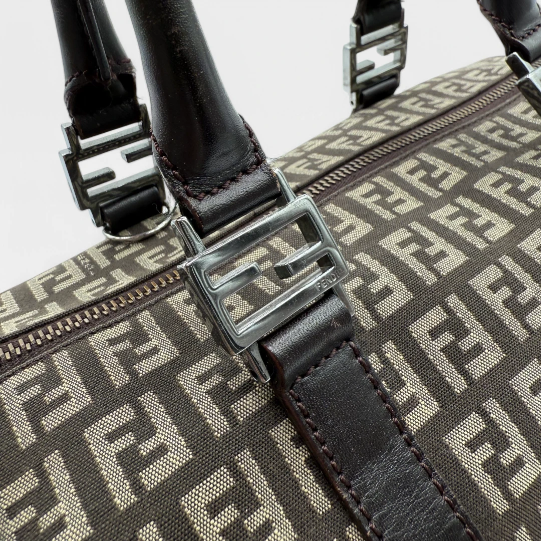 Fendi Handtasche Bauletto 30 braun