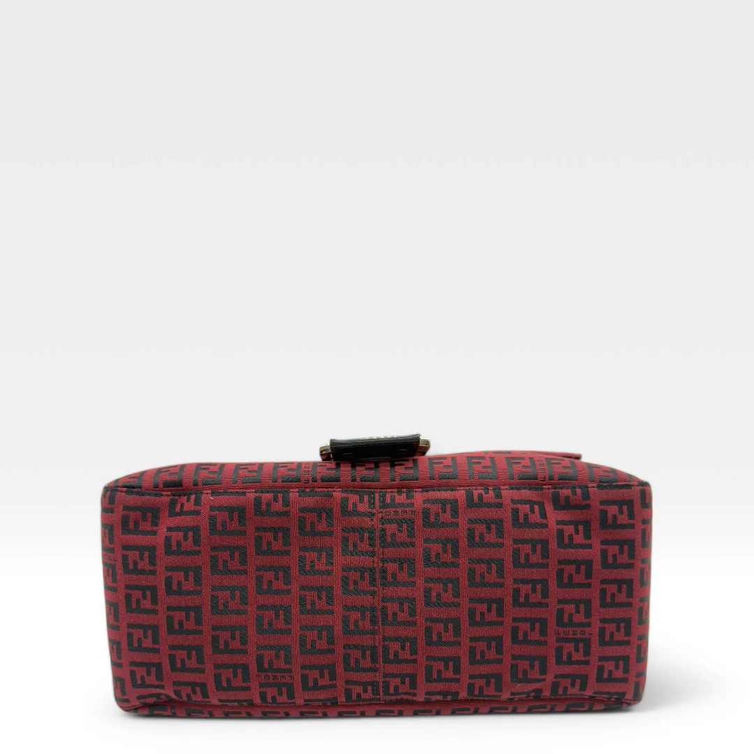 Fendi handbag Mamma Baguette red