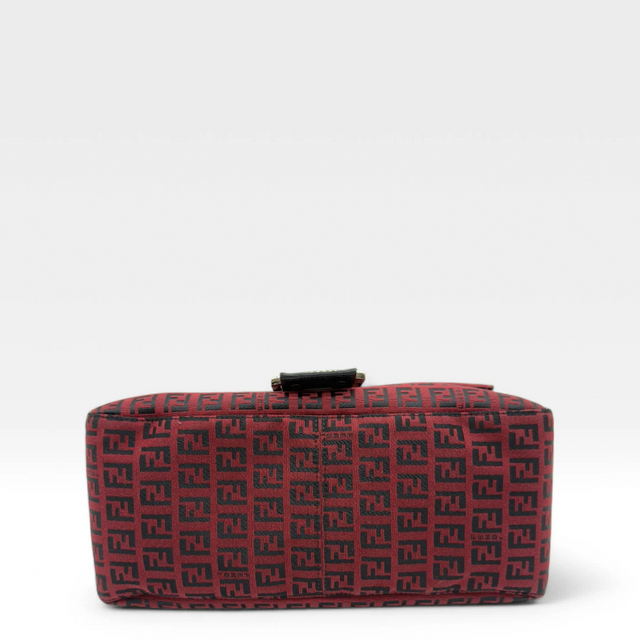Fendi handbag Mamma Baguette red