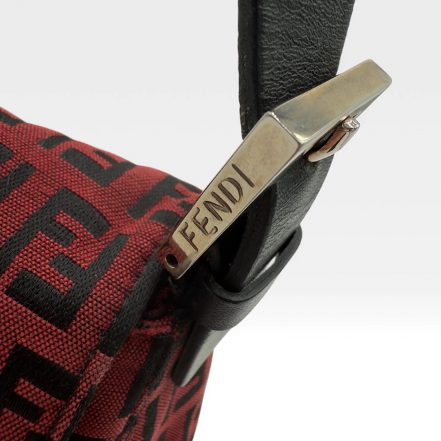 Fendi handbag Mamma Baguette red